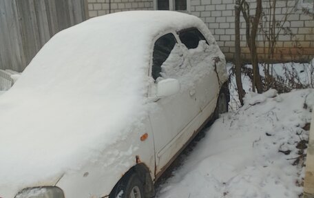 Nissan March II, 1998 год, 110 000 рублей, 3 фотография