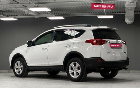 Toyota RAV4, 2013 год, 2 140 000 рублей, 6 фотография