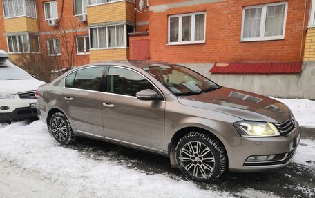 Volkswagen Passat B7, 2011 год, 1 100 000 рублей, 3 фотография