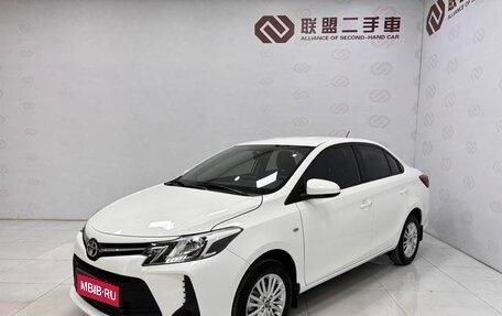 Toyota Vios III, 2022 год, 1 250 000 рублей, 2 фотография