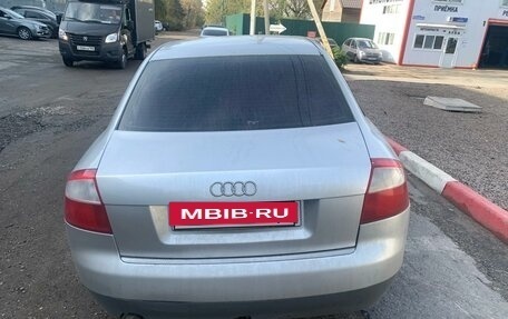 Audi A4, 2001 год, 450 000 рублей, 2 фотография