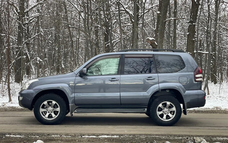 Toyota Land Cruiser Prado 120 рестайлинг, 2004 год, 1 300 000 рублей, 5 фотография