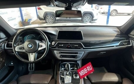 BMW 7 серия, 2018 год, 5 049 000 рублей, 9 фотография