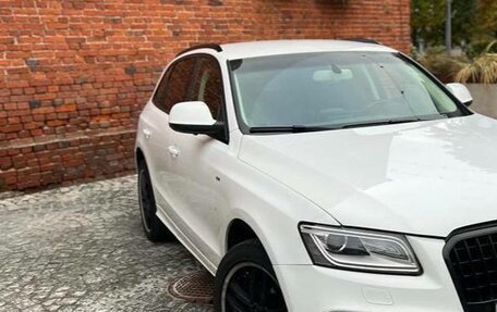 Audi Q5, 2010 год, 1 950 000 рублей, 1 фотография