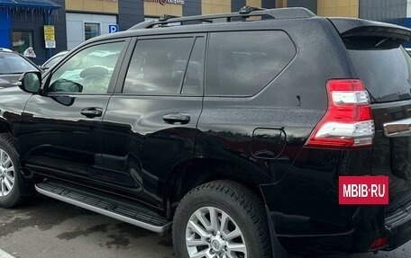 Toyota Land Cruiser Prado 150 рестайлинг 2, 2016 год, 4 100 000 рублей, 2 фотография