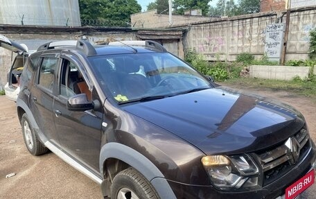 Renault Duster I рестайлинг, 2017 год, 1 800 000 рублей, 6 фотография