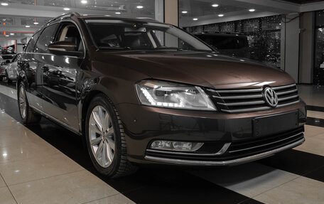 Volkswagen Passat B7, 2013 год, 1 380 000 рублей, 3 фотография