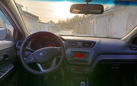 KIA Rio III рестайлинг, 2013 год, 980 000 рублей, 4 фотография