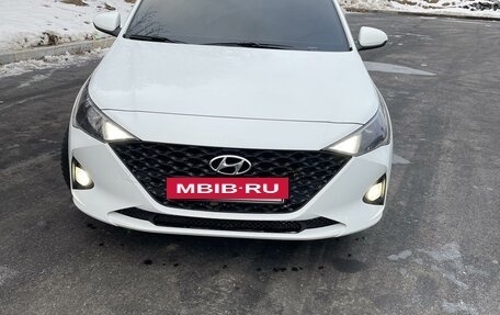 Hyundai Solaris II рестайлинг, 2020 год, 1 450 000 рублей, 8 фотография