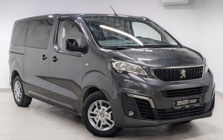 Peugeot Traveller I, 2022 год, 4 350 000 рублей, 3 фотография