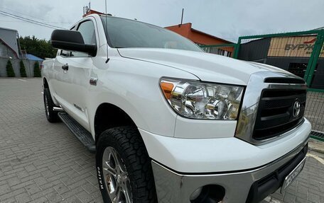 Toyota Tundra II, 2010 год, 3 050 000 рублей, 7 фотография