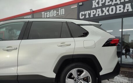 Toyota RAV4, 2020 год, 3 290 000 рублей, 22 фотография