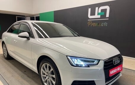 Audi A4, 2019 год, 2 580 000 рублей, 1 фотография