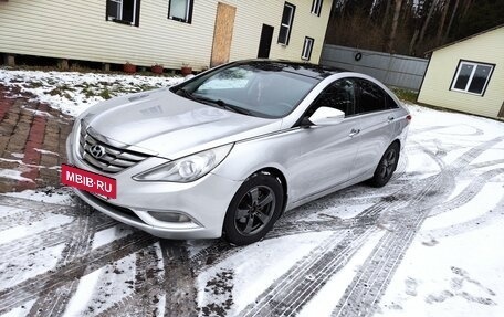 Hyundai Sonata VI, 2010 год, 905 000 рублей, 14 фотография