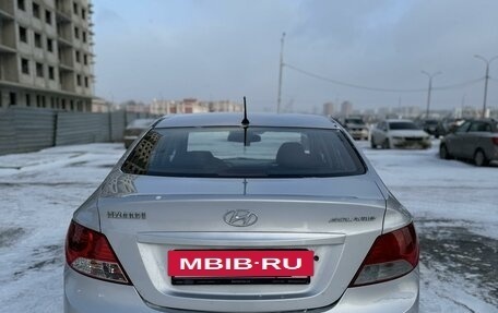 Hyundai Solaris II рестайлинг, 2013 год, 689 000 рублей, 6 фотография