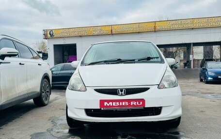 Honda Fit III, 2006 год, 390 000 рублей, 3 фотография