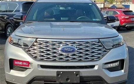 Ford Explorer VI, 2020 год, 4 772 000 рублей, 2 фотография