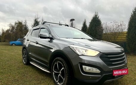 Hyundai Santa Fe III рестайлинг, 2012 год, 1 750 000 рублей, 2 фотография