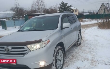 Toyota Highlander III, 2012 год, 2 680 000 рублей, 10 фотография