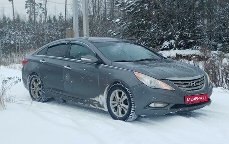 Hyundai Sonata VI, 2012 год, 1 200 000 рублей, 1 фотография