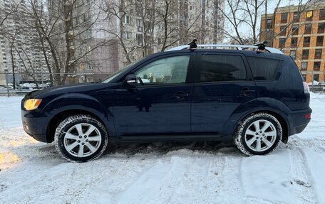 Mitsubishi Outlander III рестайлинг 3, 2010 год, 1 295 000 рублей, 3 фотография