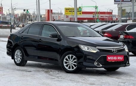 Toyota Camry, 2015 год, 1 999 000 рублей, 2 фотография