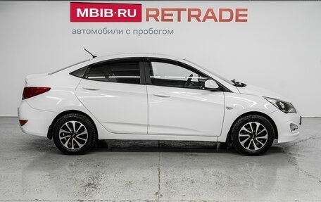 Hyundai Solaris II рестайлинг, 2015 год, 645 000 рублей, 4 фотография