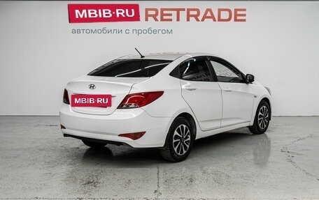 Hyundai Solaris II рестайлинг, 2015 год, 645 000 рублей, 5 фотография