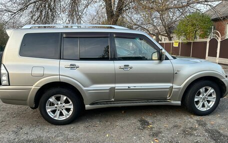 Mitsubishi Pajero III рестайлинг, 2006 год, 815 000 рублей, 5 фотография