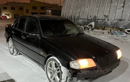 Mercedes-Benz C-Класс, 1995 год, 165 000 рублей, 2 фотография