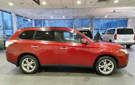 Mitsubishi Outlander III рестайлинг 3, 2013 год, 1 469 000 рублей, 4 фотография