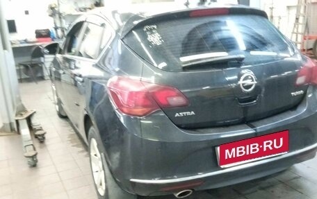 Opel Astra J, 2013 год, 762 000 рублей, 4 фотография