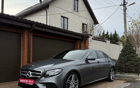 Mercedes-Benz E-Класс, 2016 год, 3 850 000 рублей, 3 фотография