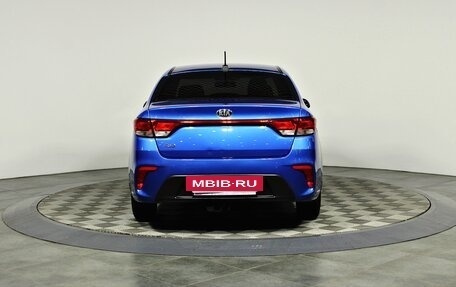 KIA Rio IV, 2018 год, 1 347 000 рублей, 6 фотография