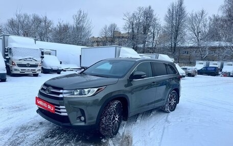 Toyota Highlander III, 2019 год, 3 740 000 рублей, 9 фотография