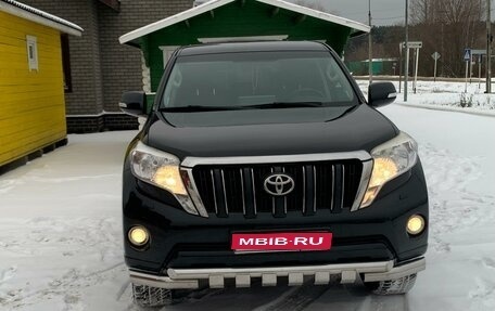 Toyota Land Cruiser Prado 150 рестайлинг 2, 2015 год, 3 780 000 рублей, 1 фотография