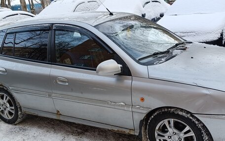 KIA Rio II, 2002 год, 280 000 рублей, 9 фотография