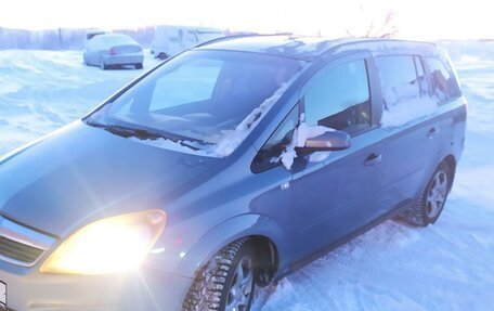 Opel Zafira B, 2007 год, 510 000 рублей, 1 фотография