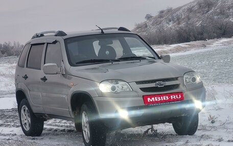 Chevrolet Niva I рестайлинг, 2010 год, 590 000 рублей, 6 фотография