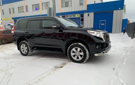 Toyota Land Cruiser Prado 150 рестайлинг 2, 2015 год, 3 780 000 рублей, 7 фотография