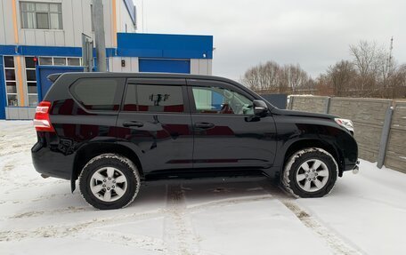 Toyota Land Cruiser Prado 150 рестайлинг 2, 2015 год, 3 780 000 рублей, 6 фотография