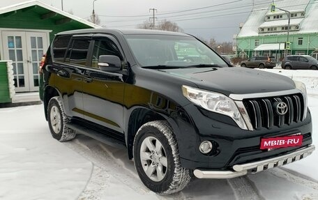 Toyota Land Cruiser Prado 150 рестайлинг 2, 2015 год, 3 780 000 рублей, 3 фотография