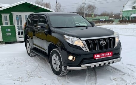 Toyota Land Cruiser Prado 150 рестайлинг 2, 2015 год, 3 780 000 рублей, 4 фотография