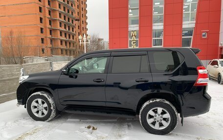 Toyota Land Cruiser Prado 150 рестайлинг 2, 2015 год, 3 780 000 рублей, 12 фотография