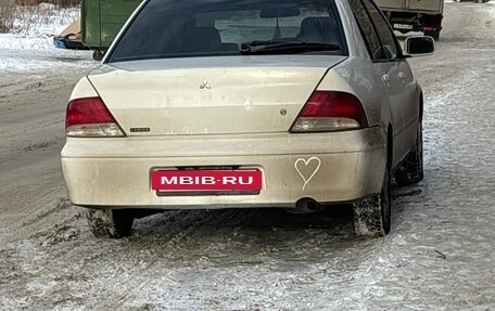 Mitsubishi Lancer IX, 2001 год, 350 000 рублей, 3 фотография