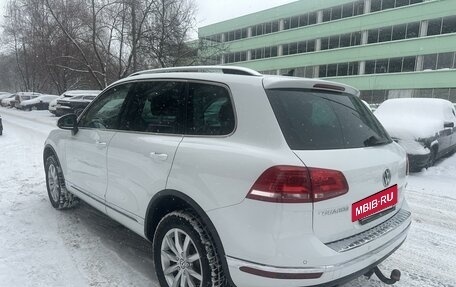 Volkswagen Touareg III, 2016 год, 3 200 000 рублей, 4 фотография