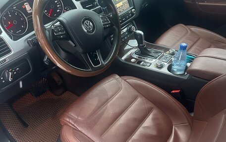 Volkswagen Touareg III, 2016 год, 3 200 000 рублей, 12 фотография