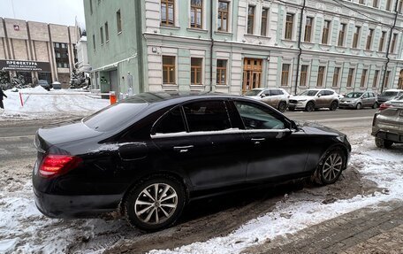 Mercedes-Benz E-Класс, 2019 год, 1 900 000 рублей, 3 фотография