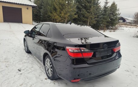 Toyota Camry, 2017 год, 2 999 999 рублей, 4 фотография