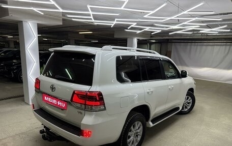 Toyota Land Cruiser 200, 2015 год, 5 000 000 рублей, 11 фотография